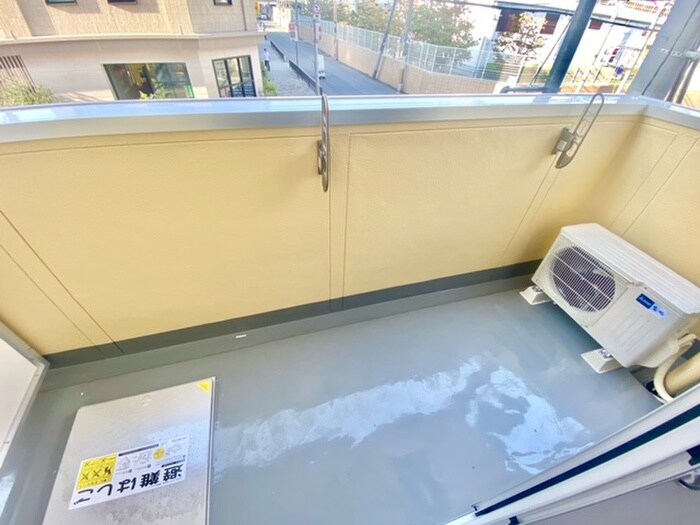 物件内観写真16　(ベランダ・バルコニー)