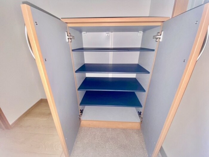 物件内観写真21　(靴箱)