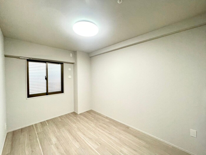 物件内観写真11　(居室)