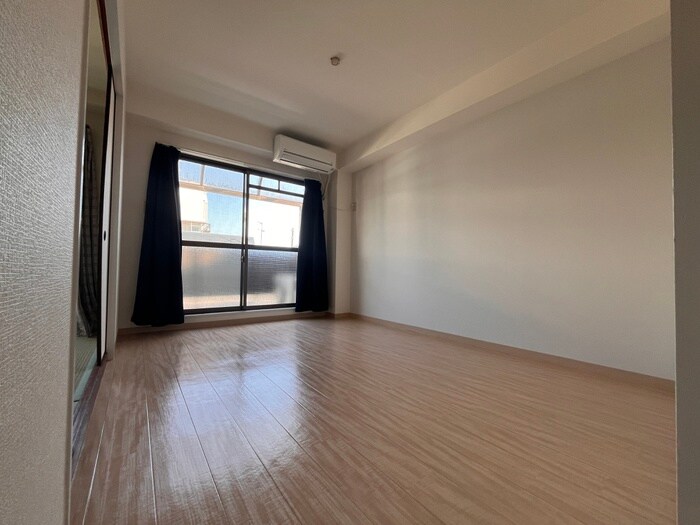 物件内観写真14　(居室)