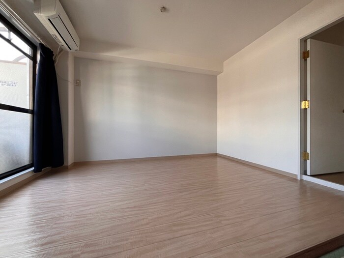 物件内観写真17　(居室)