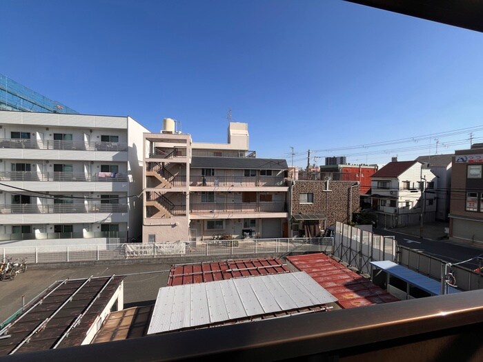 物件内観写真22　(室内からの展望)