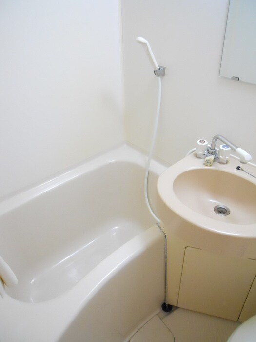 物件内観写真8　(バス／シャワールーム等)