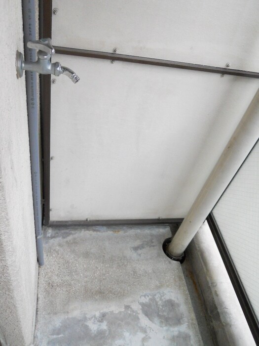 物件内観写真17　(洗濯機置場)