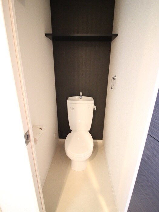 物件内観写真8　(トイレ)