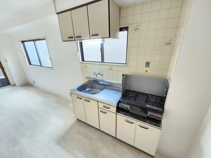 物件内観写真8　(キッチン)