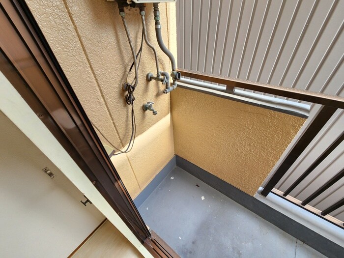 物件内観写真20　(洗濯機置場)