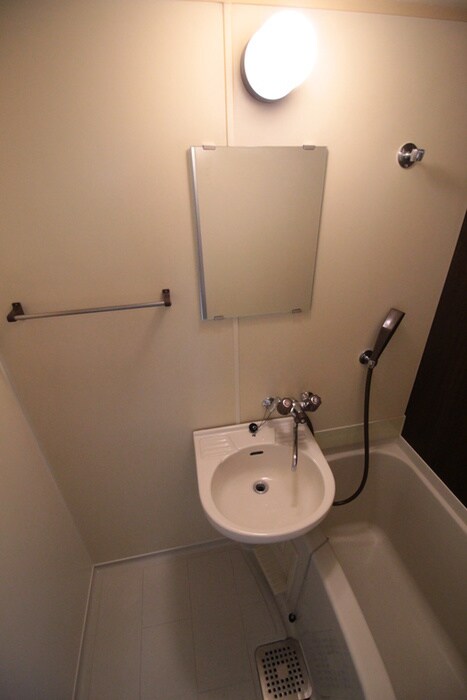 物件内観写真10　(洗面)