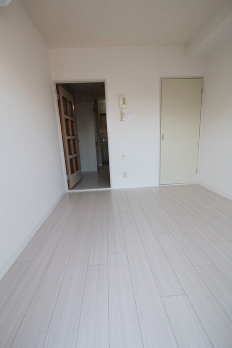 物件内観写真15　(居室)