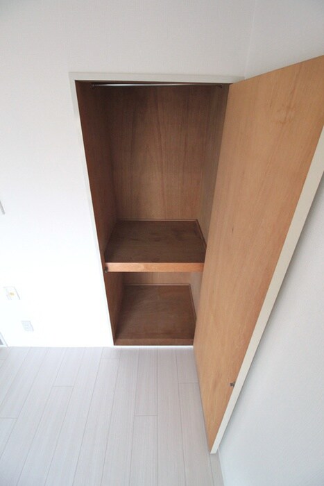 物件内観写真16　(収納)