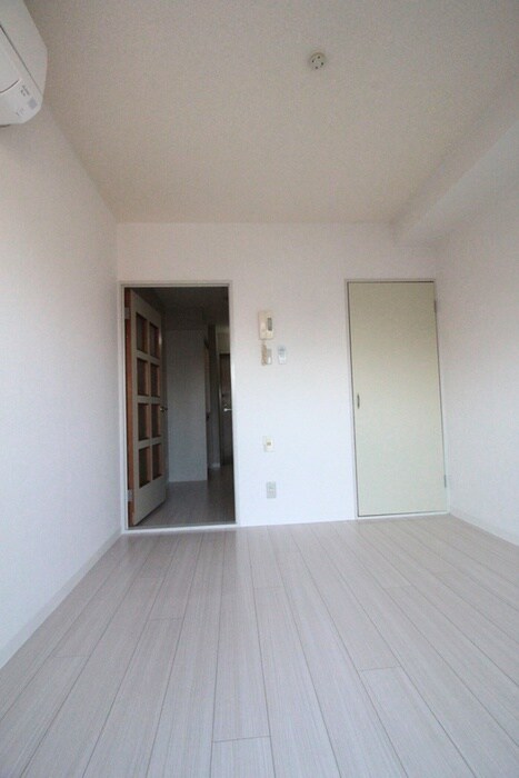 物件内観写真18　(居室)