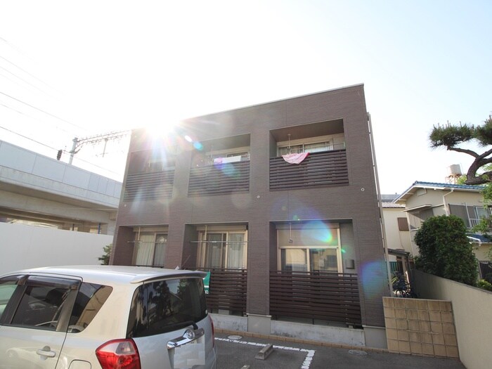 物件外観写真6　(外観写真)