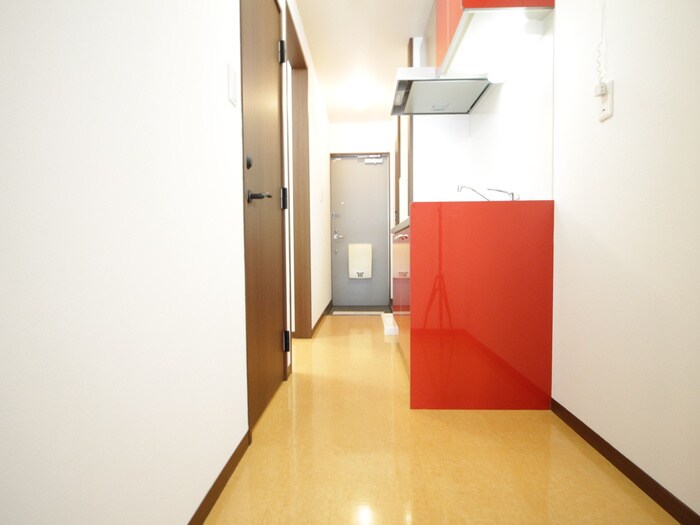 物件内観写真14　(廊下)