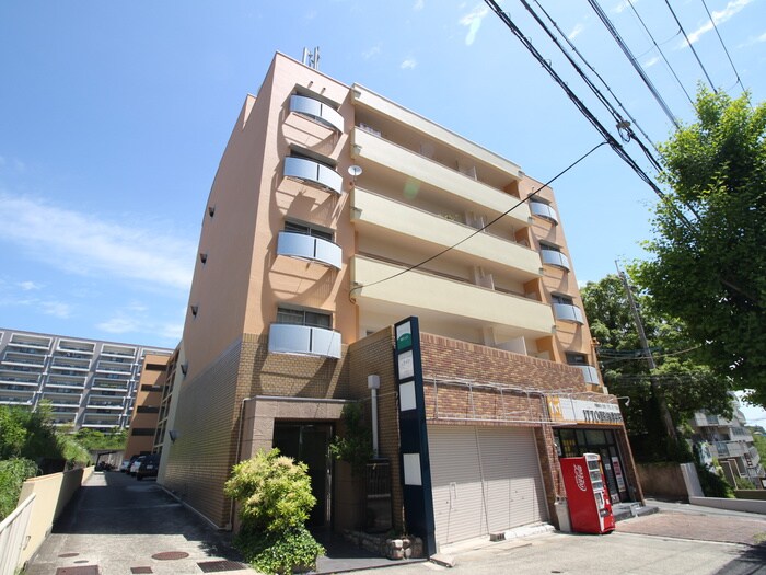 物件外観写真2　(外観写真)