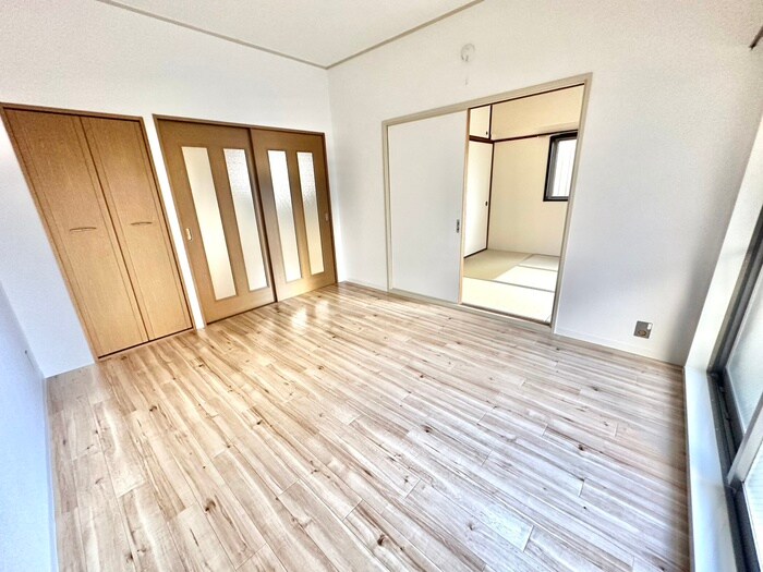 物件内観写真7　(居室)