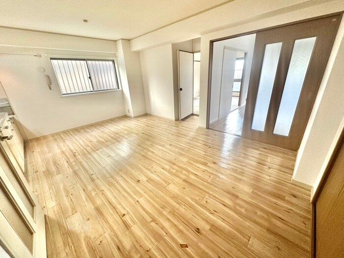 物件内観写真9　(居室)