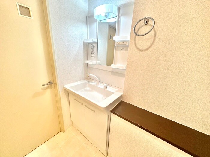 物件内観写真13　(洗面)