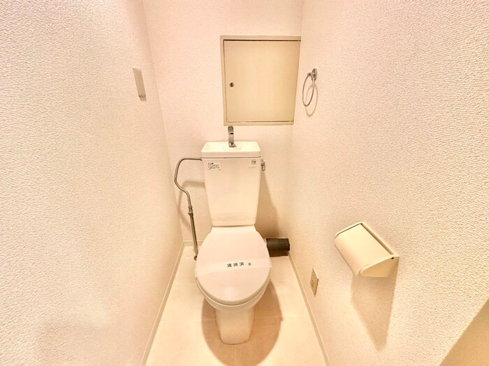 物件内観写真15　(トイレ)