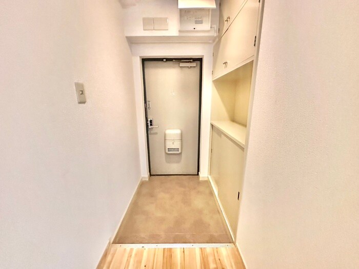 物件内観写真20　(玄関)