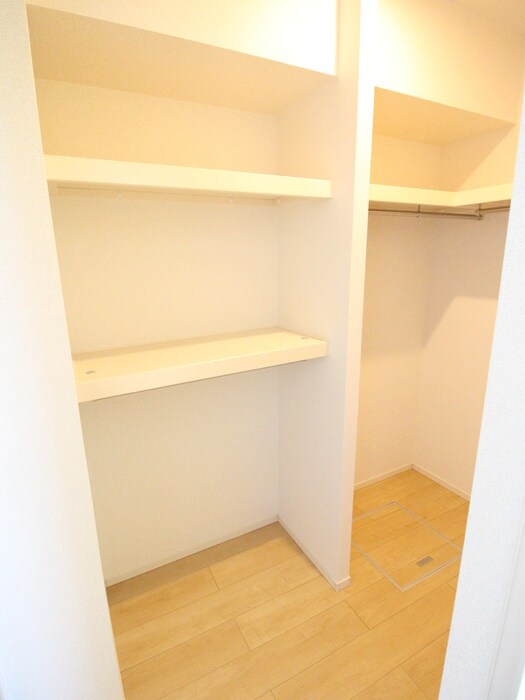 物件内観写真17　(収納)