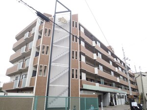 APAｶﾞ-ﾃﾞﾝｺ-ﾄ鳳西（１２０１）外観写真