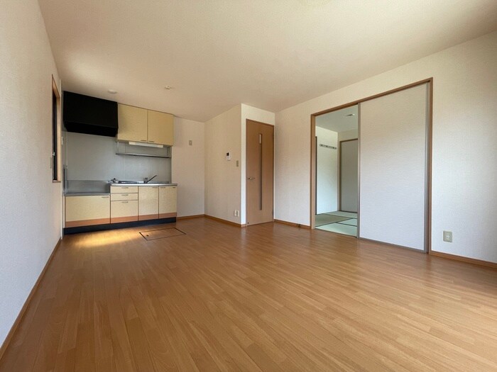 物件内観写真6　(居室)