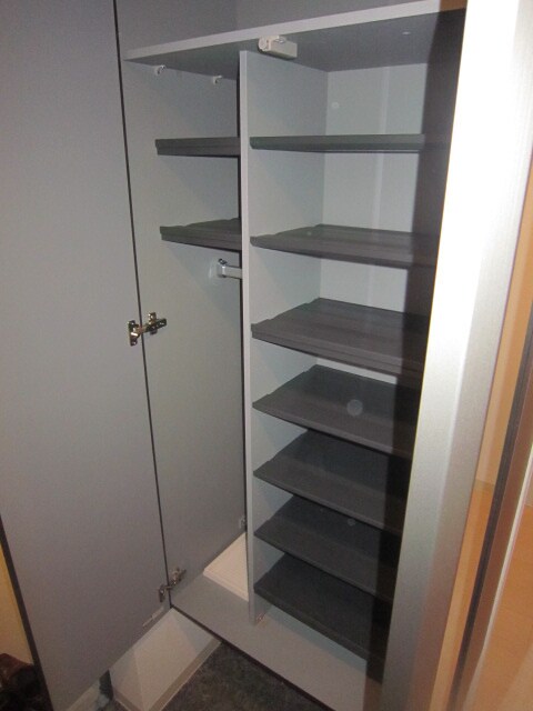 物件内観写真13　(靴箱)