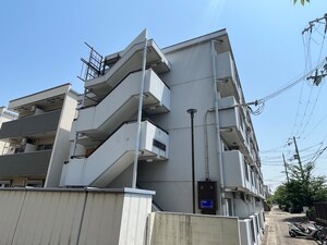 リバーサイド塚口外観写真