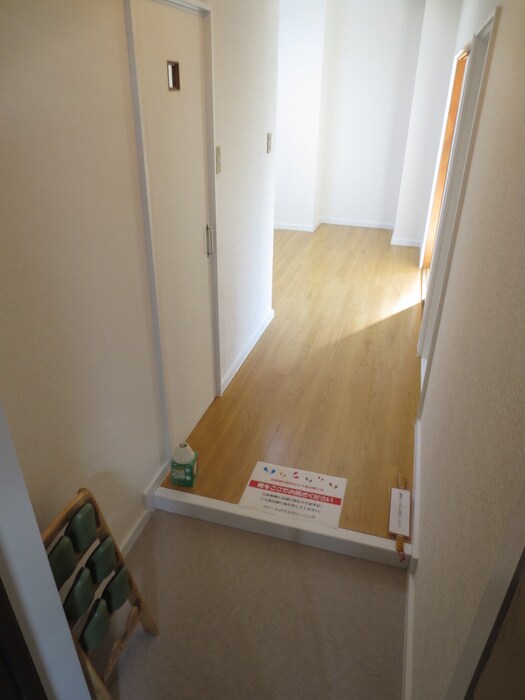 物件内観写真19　(玄関)