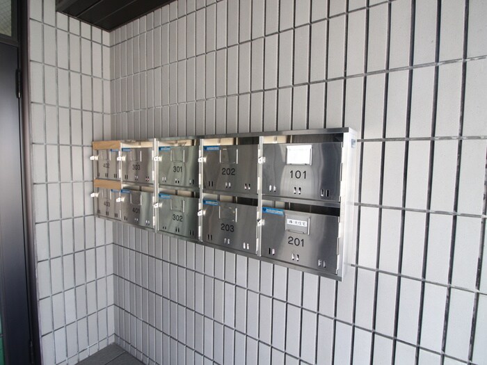 物件外観写真6　(建物設備)