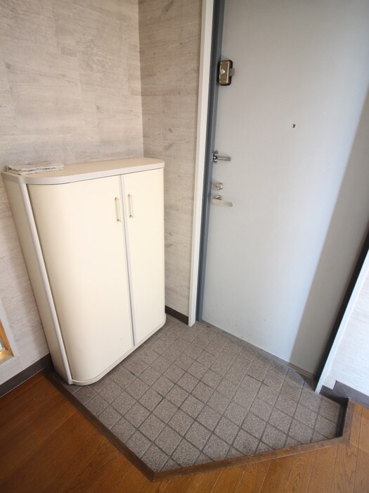 物件内観写真15　(靴箱)