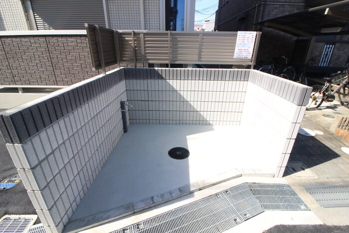 物件外観写真6　(建物設備)