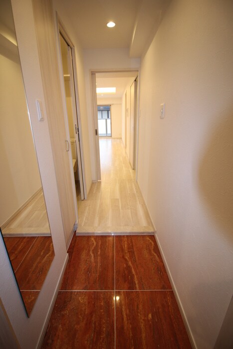 物件内観写真7　(廊下)