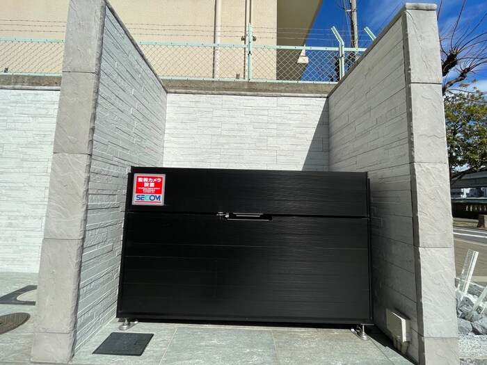 物件外観写真4　(建物設備)