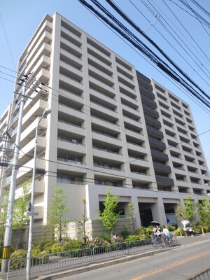 ﾌﾟﾗﾈ高槻ｶﾞｰﾃﾞﾝﾗｲﾌ（1308）外観写真
