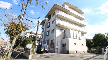 峰塚マンション外観写真