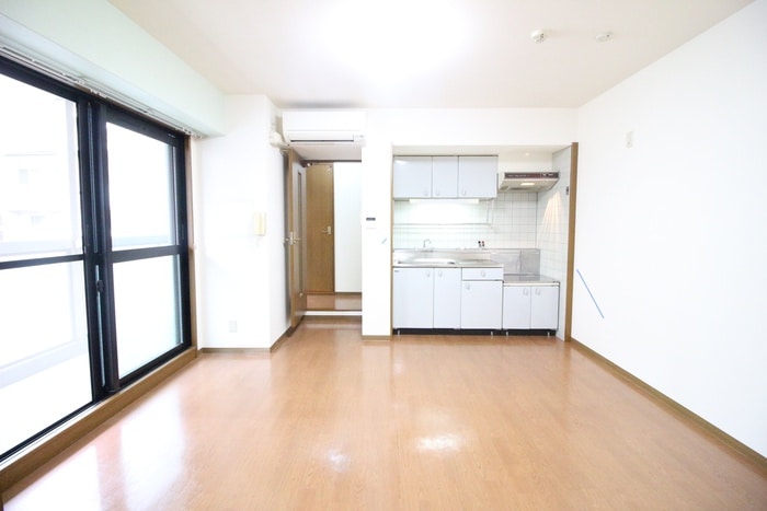 物件内観写真5　(居室)