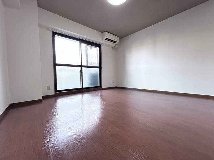 エテルノポッソの居室