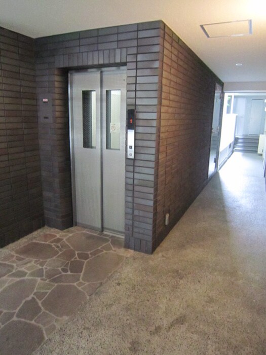 エテルノポッソの建物設備