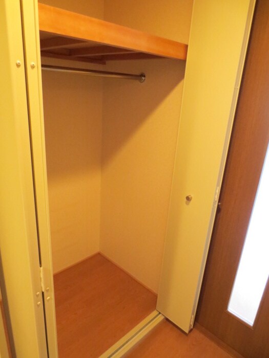 物件内観写真9　(収納)