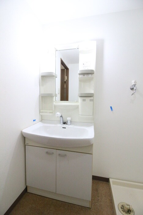 物件内観写真9　(洗面)