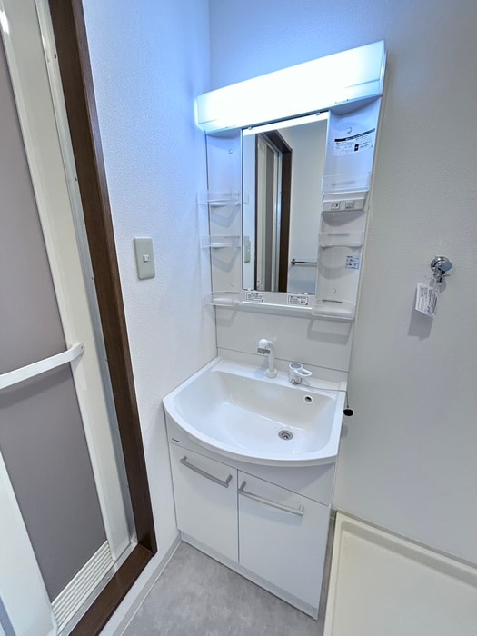 物件内観写真9　(洗面)