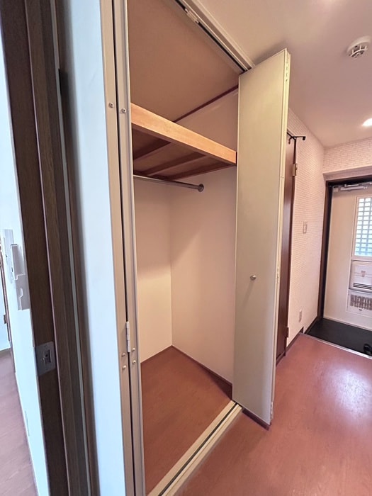 物件内観写真11　(収納)