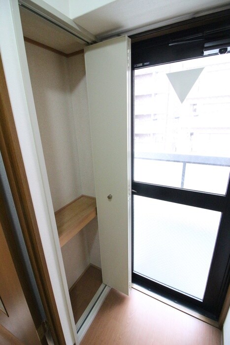 物件内観写真17　(収納)