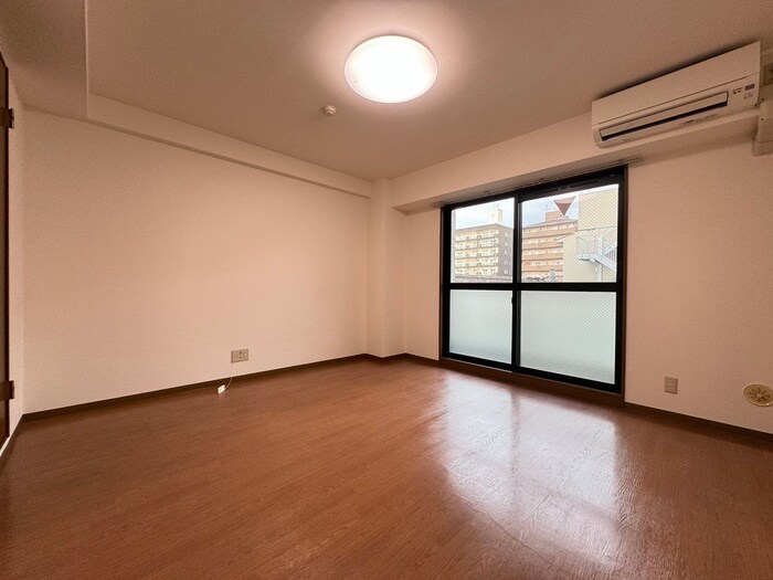 物件内観写真17　(居室)