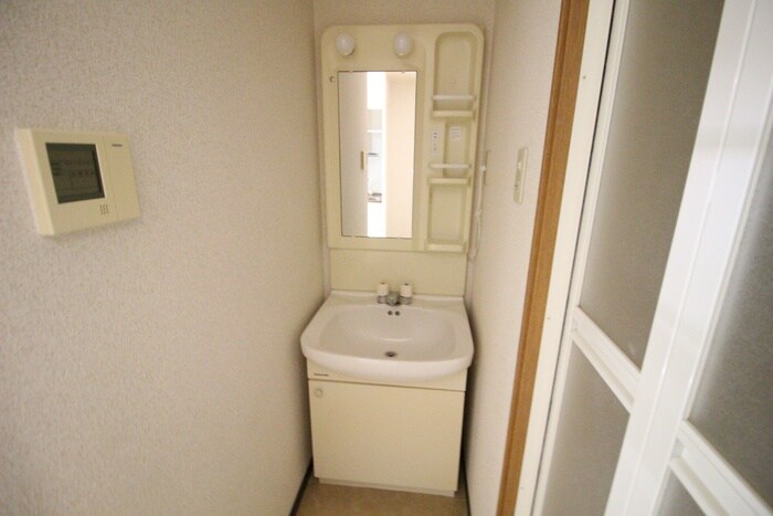 物件内観写真10　(洗面)