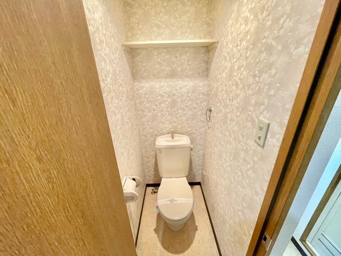 物件内観写真15　(トイレ)