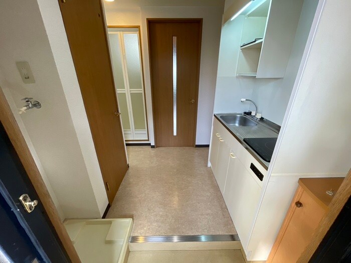 物件内観写真20　(廊下)