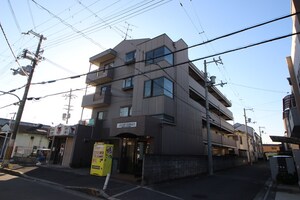 オレンジマンション外観写真