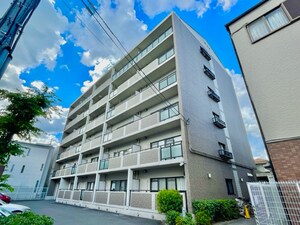 アイネ　シェーネブルグ外観写真